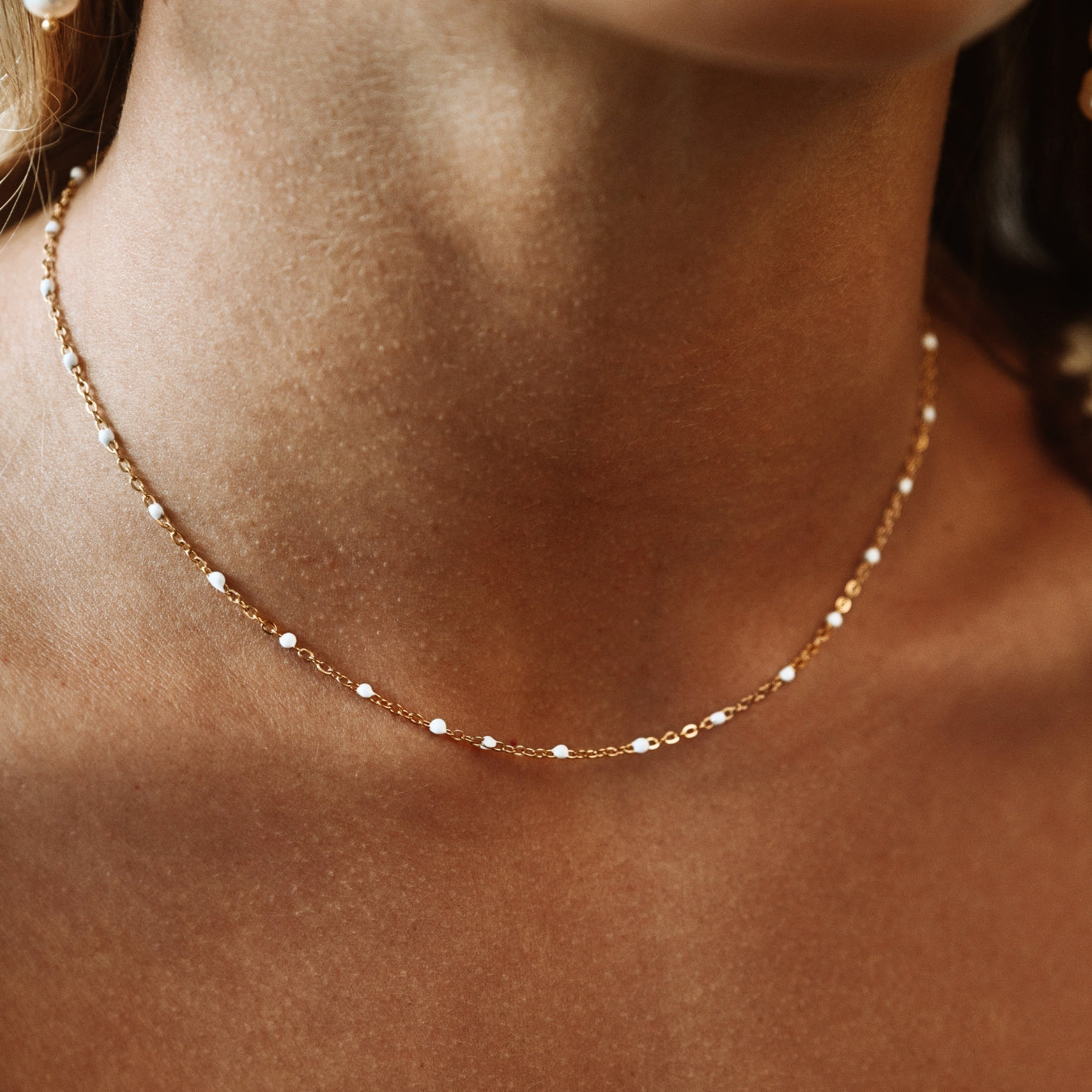 PureEssence™ White Beaded Choker